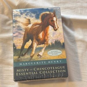 Misty of Chincoteague Essential Collection• NWT series’s